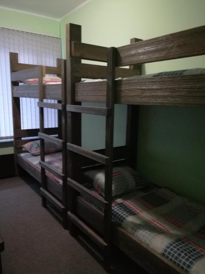 Glaw Hostel Киев Екстериор снимка